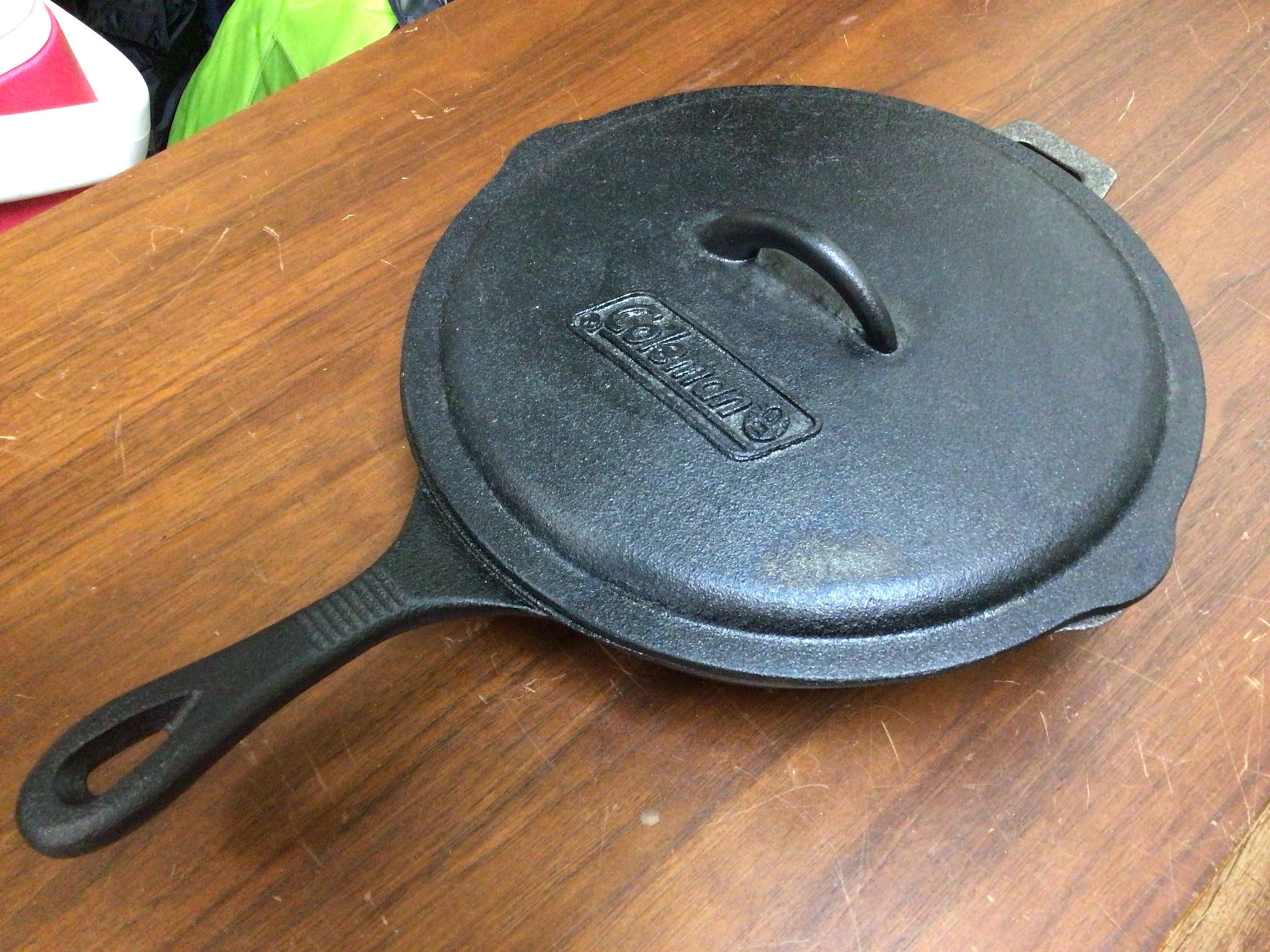 Coleman コールマン クラシックアイアンスキレット 蓋つき！coleman